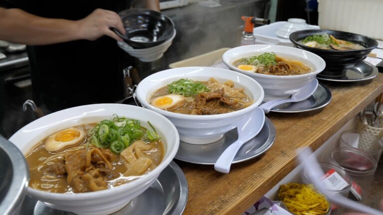 止まらない炒飯ラッシュ！１日最高２５０人が来店する毎日食べたい究極の１杯。