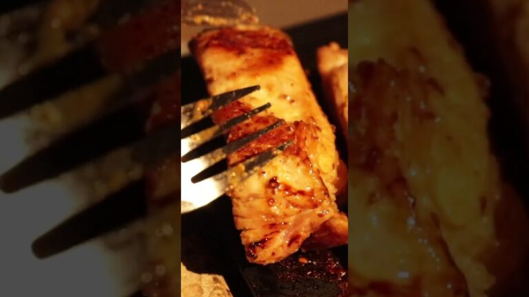 【鉄板焼き】焼肉のタレで絶品スペアリブ #料理 #七輪 #キャンプ飯#スペアリブ