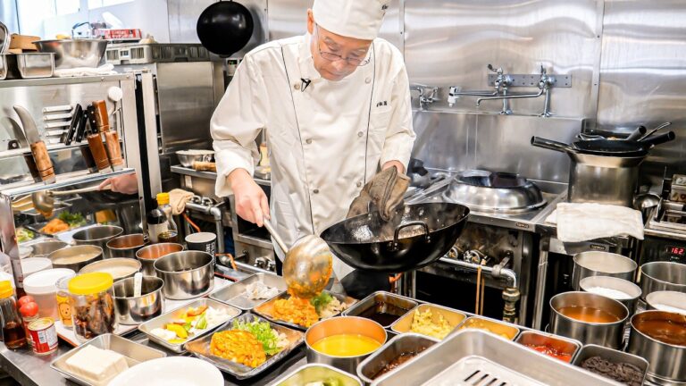 【兵庫】半世紀の技術が宿る“伝説の一皿”…大病を乗り越えた中華職人の達人技と奇跡の中華に密着