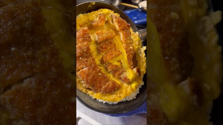 贅沢 『厚切りダブルかつ丼』Luxurious thick-sliced pork cutlet #japanesefood #tokyogourmet