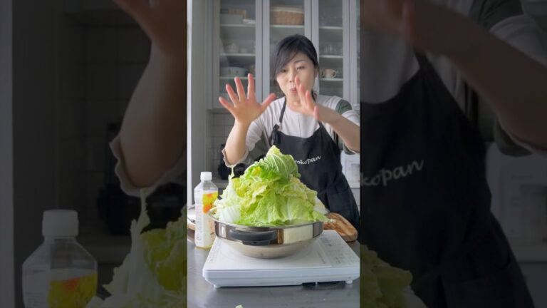 鶏とまるごと白菜鍋