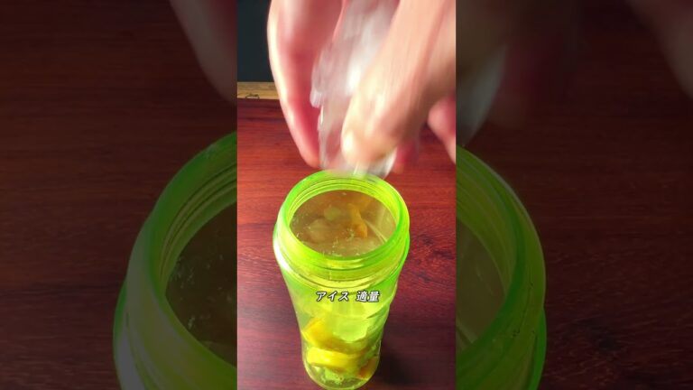 有の実包丁と桃のスムージー #shorts