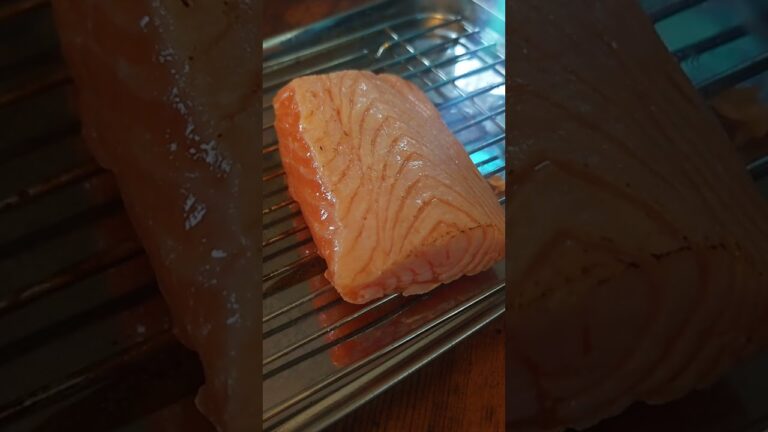 COSTCOの生サーモン炙りがヤバイ