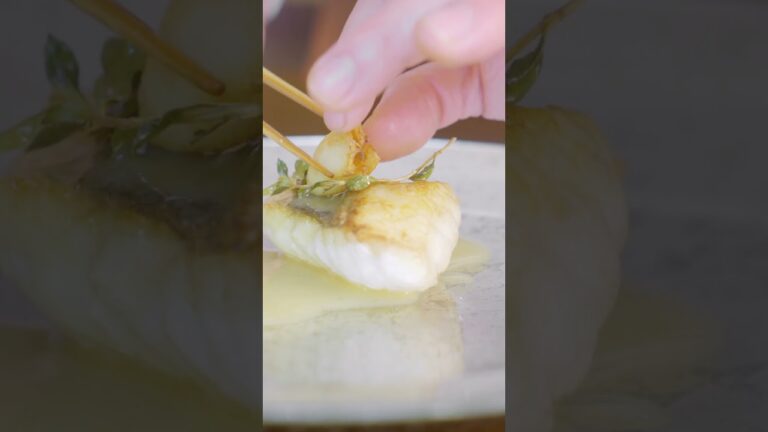 上品に仕上げる、白身魚のムニエル/レモンバターソース #簡単料理 #簡単な料理 #ムニエル #魚料理