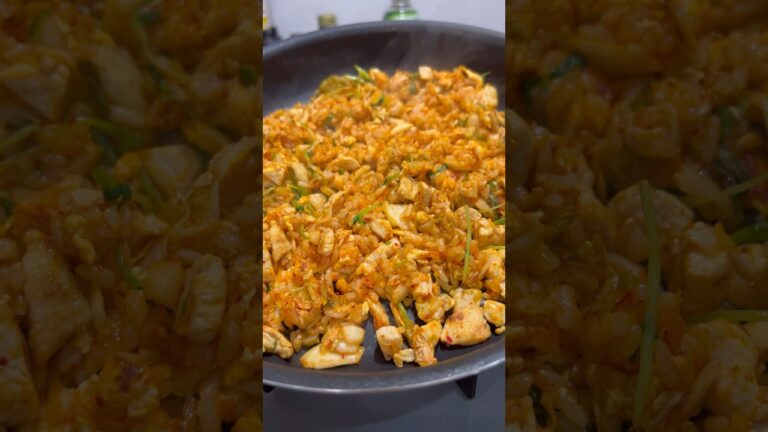 30kg痩せた男が食べている豆苗キムチャーハンの作り方を紹介します！#shorts #short