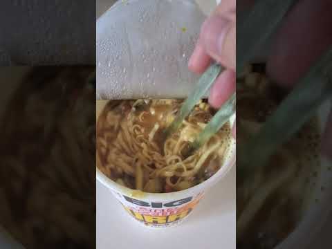 【超絶日清カレーヌードル】俺だけの仕事終わりに納豆テロ‼️#shorts