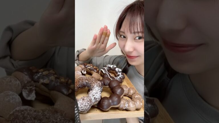 【ミスド期間限定チョコポンデリング食べすぎた🍫🍩】#ポンデショコラ#ポンデリング#ミスド#ドーナツ#asmr#ASMR#スイーツ#おやつ#お菓子#チョコ