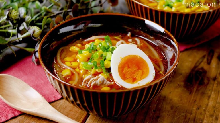 【麺なし味噌ラーメン風スープ】ダイエット中にもピッタリ！もやしたっぷりで食べ応え抜群♪