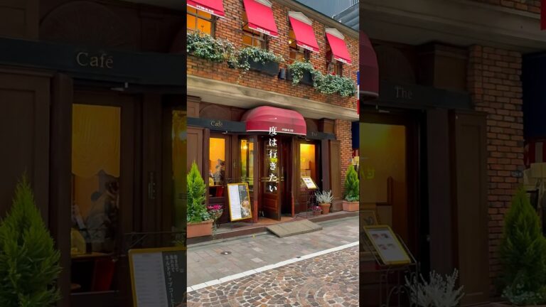 昭和へタイムスリップした老舗カフェ