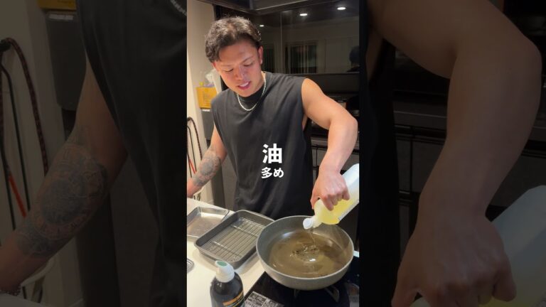 【このレシピで友達も大喜び】塩麹ニンニク唐揚げ #マッチョ #料理 #元カレ #筋肉番付 #暮らしチャンネル #おつまみ #cooking #簡単レシピ