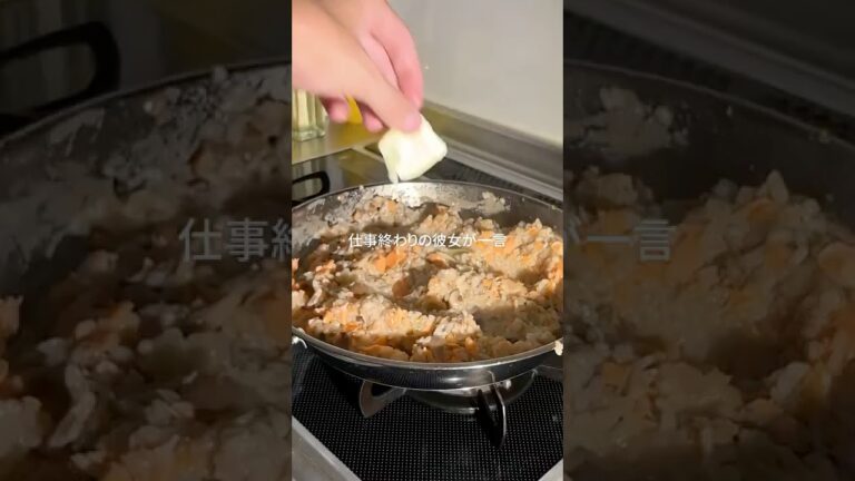 鮭のきのこのチーズリゾット　　　　　　　　　　　　#レシピ#簡単レシピ#同棲ご飯#お昼ご飯#夜ご飯#リゾット#きのこ#鮭#秋#チーズリゾット