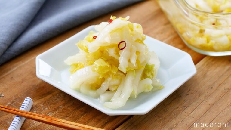 【ラーパーツァイ】中華風白菜の甘酢漬け！ごま油の香ばしい香りが食欲そそる♪白菜1つ｜macaroni（マカロニ）