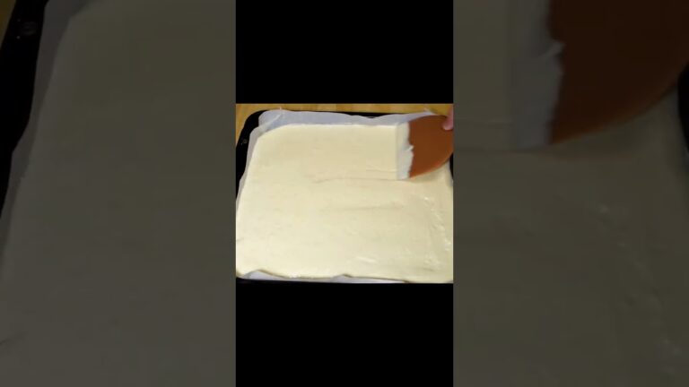 いちごのロールケーキ　strawberry roll cake　#shorts