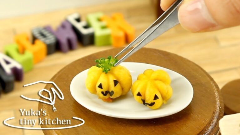 mini food: "Steamed meat bun for Halloween" 本当に食べられるミニチュア料理/ハロウィン肉まん #6 | Yuka's tiny kitchen