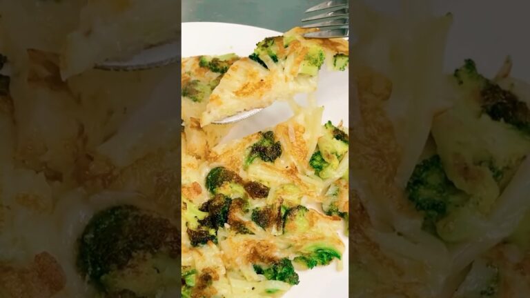 ブロッコリーとジャガイモのチーズガレット #whatieatinaday #簡単レシピ #cooking