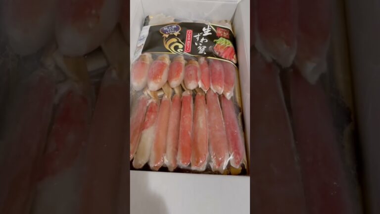 美味しいそうなカニが来た！お正月カニ料理で決まり,その日まで我慢できるかな？今日から冷凍がパンパンになる問題CRABS CRABS #crabs  #かに  #ズワイガニ  #取り寄せ
