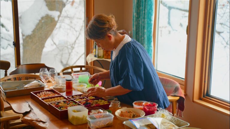 67歳の母が作る17品目のおせち料理｜北国のお正月と雪景色