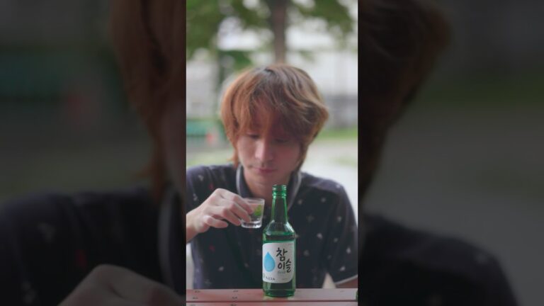 脂っこい食べ物をチャミスルで流し込みたい。サムギョプサルが食べたい#サムギョプサル　#チャミスル　#まこり　#梨泰院クラス　#morningalcohol #モーニングアルコール