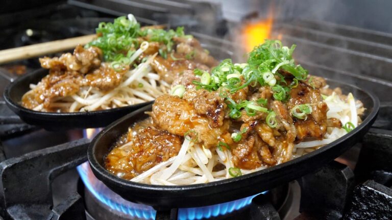 １日最高６００人が来店！驚異のメニュー数を誇るスーパーセルフ食堂に密着