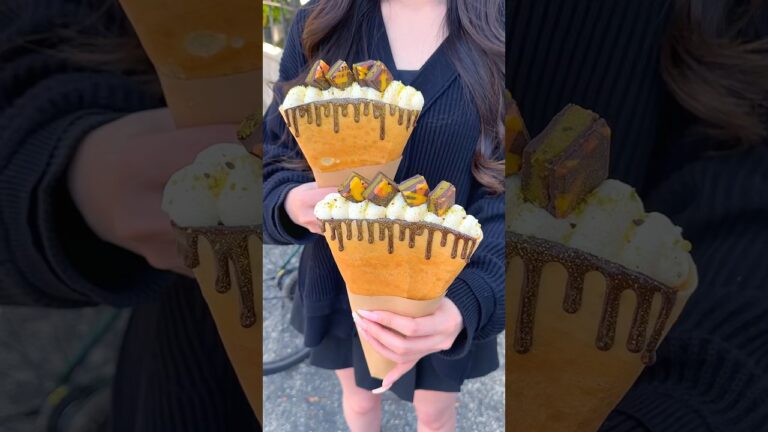 パリパリ生地で作る高級ドバイチョコクレープ🍫 #japanesefood