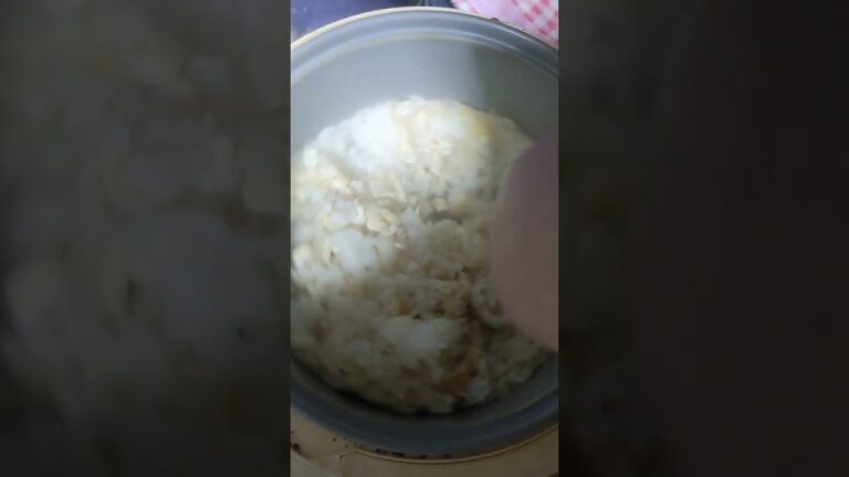 炊き込みご飯🍚大根の皮と揚げと竹輪です💝🌈💞