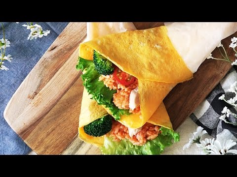 【片手で食べれると見せかけて】ふんわりクレープオムライス【無理】