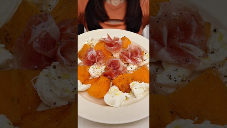 世界一美味しい柿カプレーゼ🧡とろっとしてじゅわ〜