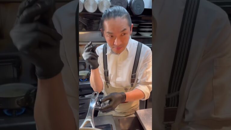 【インスピレーションは突然に】ソーセージを使ってラグーソース#shorts