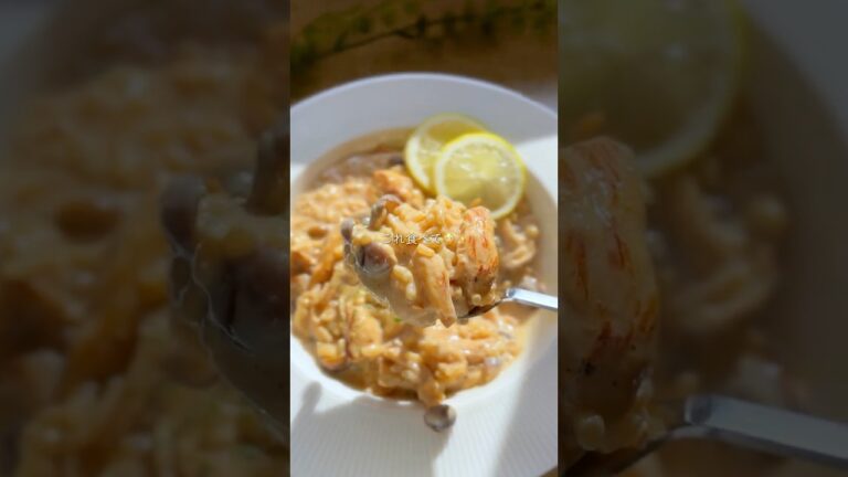 ＼バター＆チーズ不使用！ワンパン即席🍳／鶏きのこリゾット🍄‍🟫