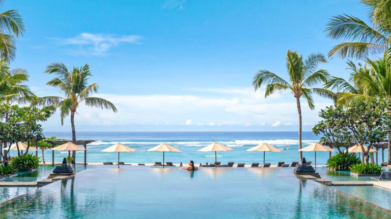 The Ritz-Carlton Bali, Luxury 5-Star Resort in Bali (4K Hotel Tour & Review)