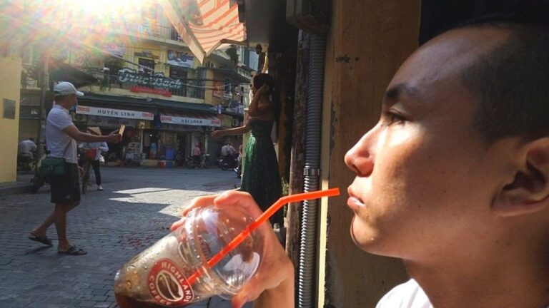 【ハノイ旧市街】バインミー（餅麵）