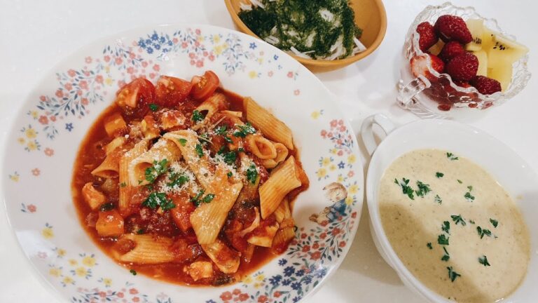 美肌をつくる魔女のハーブ入りラタトゥイユペンネ。破竹の勢いで幸せが訪れる夏野菜レシピ。