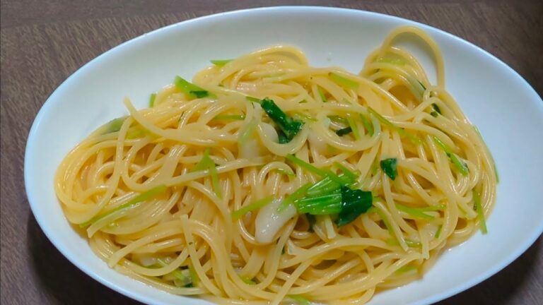 市販の素なのに高級感 はまぐりのお吸い物で作る極上シンプルワンパンパスタレシピ