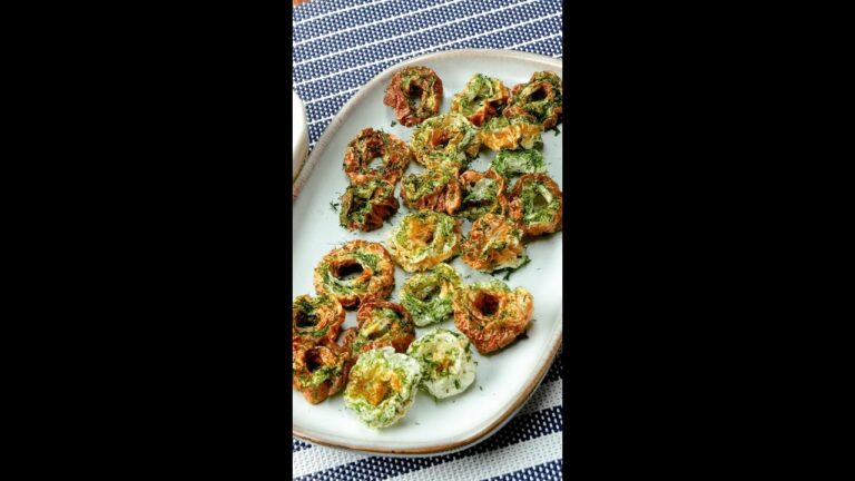 【家族で奪い合いになる！レンチンちくわチップス♡】5分でサクサク！簡単激うま節約レシピ  / Fishcake CHIKUWA Chips #shorts