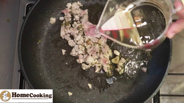 鮮魚のラグー プッタネスカ風のレシピ動画