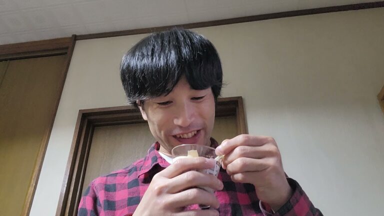 ローソンのとろけるティラミスを食べてみた