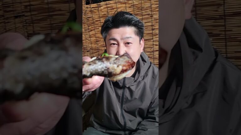 【最高のつまみ】イカとマヨネーズは相性抜群！#shorts #seafood #食テロ #asmr #イカ