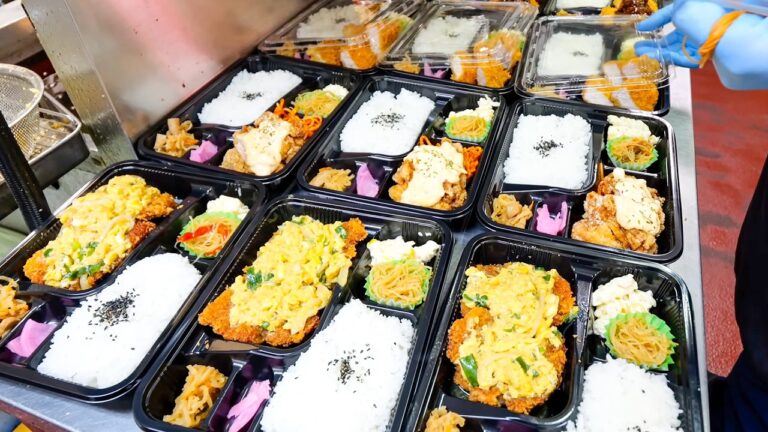 信じられない安さ！24時間無人弁当屋で75歳おばあちゃんが奮闘丨Japanese Street Food