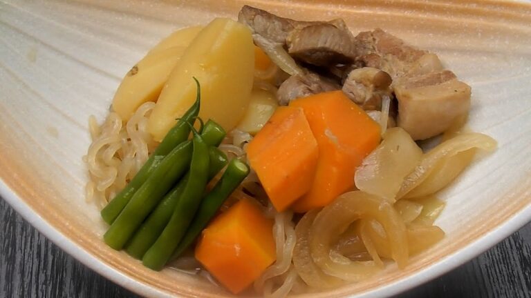 板前が作る基本的な作り方の肉じゃが。優しい甘みでいくらでも食べれちゃう