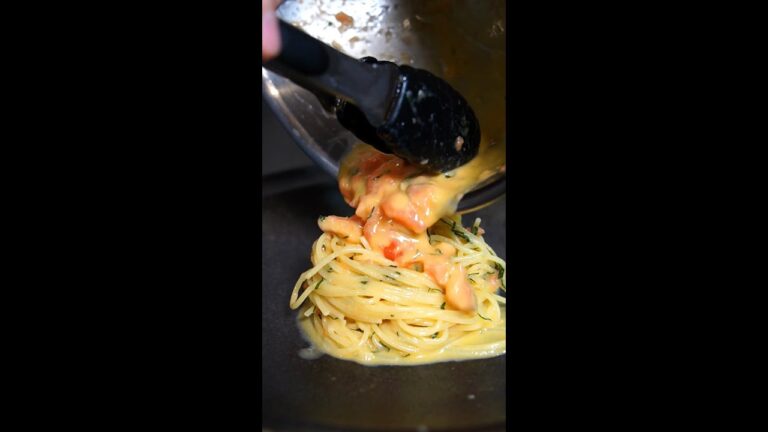 簡単で美味しいサーモン使った絶品パスタ　＃shorts ＃サーモン