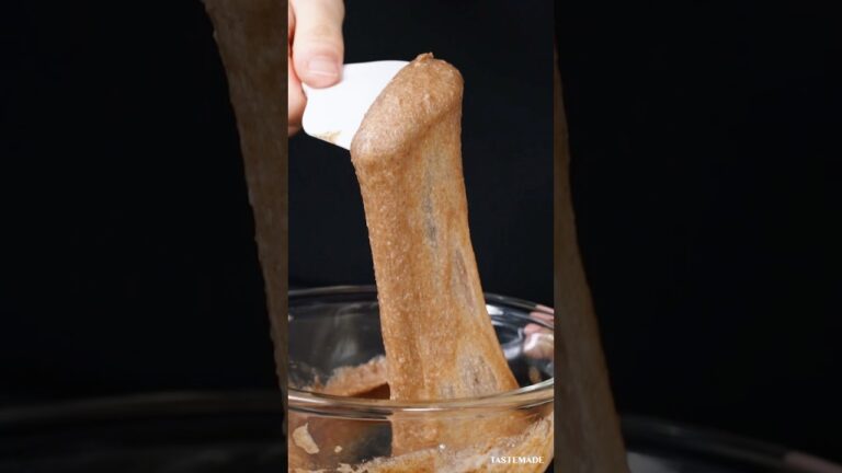 【おせちで⁉︎】余り物とは思えない顔してる"和スイーツ"🍡#shorts #おせち #八ツ橋 #おうちカフェ #アレンジ #sweet #お正月