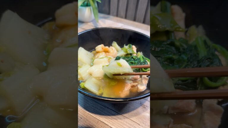 えび・鶏・白菜のお雑煮