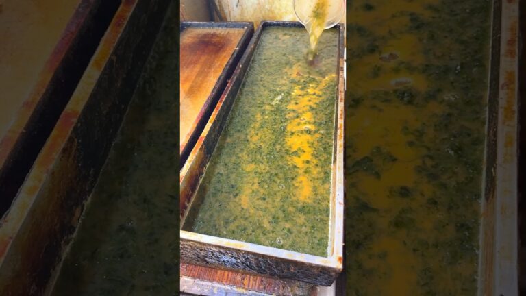 あおさをたっぷり使った贅沢玉子焼き！