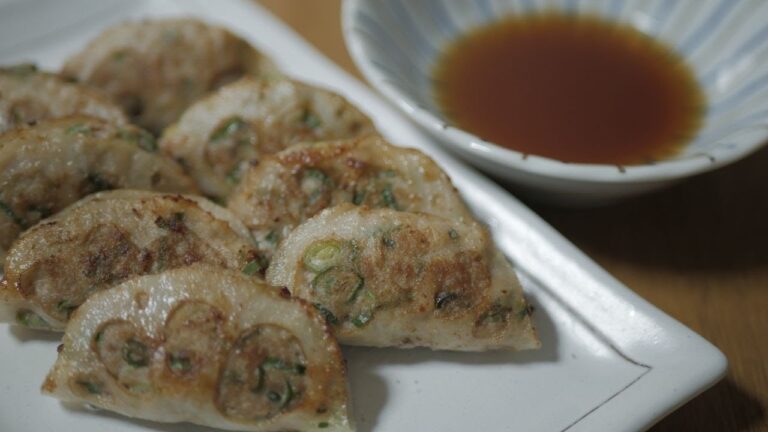 レンコン餃子の作り方　How to make lotus root dumplings