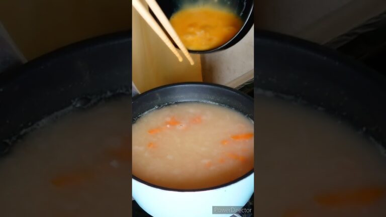 【簡単料理】人参とお豆腐とたまごのお味噌汁🥕🥚#shorts