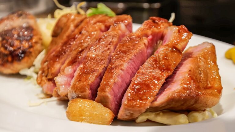 1日370人が殺到！米50kgが消える最強トンテキラッシュがヤバ過ぎた丨Japanese Good Old Diner