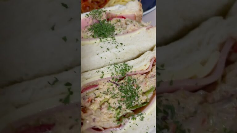 #サンドイッチ #バスタイム #ボロネーゼ #キャベツサンド #自炊 #オーロラソース #japan #japanesefood