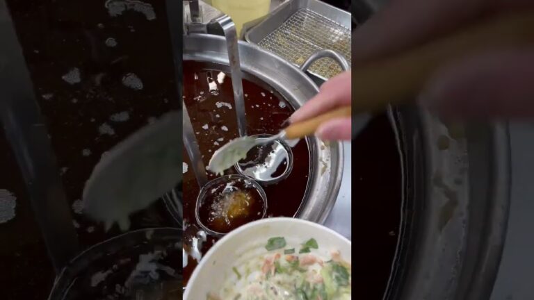 【桜海老えびのかき揚げ】「そばよし本店」#japan #osaka #shorts #gourmet #recommended #グルメ #おすすめ #食べ歩き #dinner #youtube