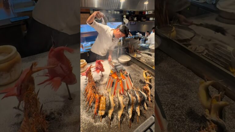 塩プロが焼く迫力満点の炉端焼き🧂🐟【福岡 すみ劇場むさし坐】