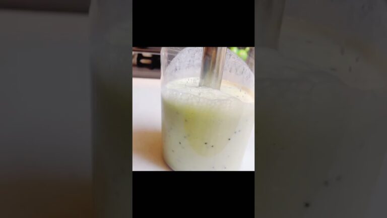 #shorts 4 キウイ🥝フルーツのスムージー　材料4つのビタミンCたっぷり　#グルメ #簡単 #おうちレシピ #スープ #おうちごはん #フルーツ #簡単レシピ #スムージー #キウイ